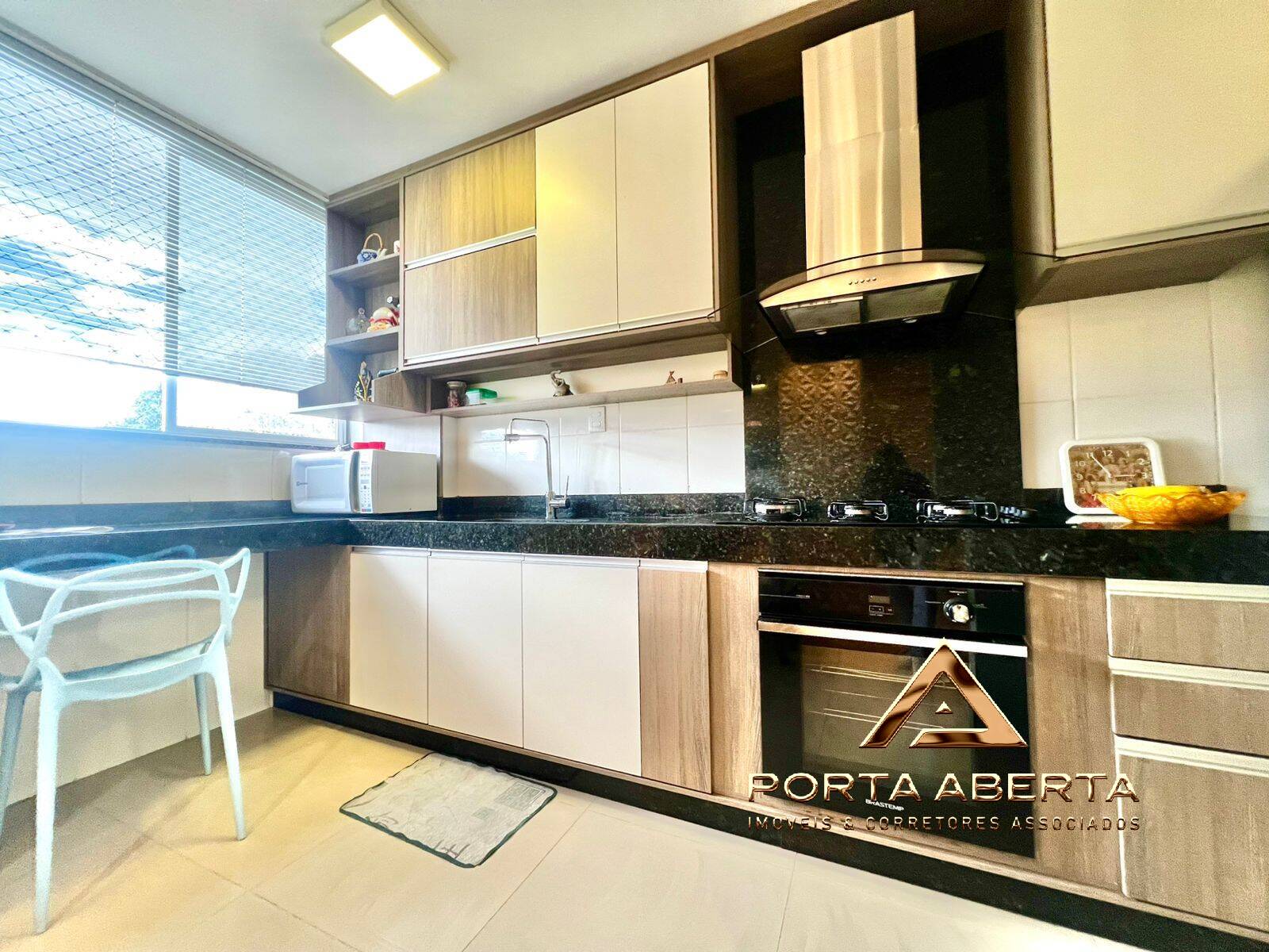 Apartamento à venda com 2 quartos, 60m² - Foto 6