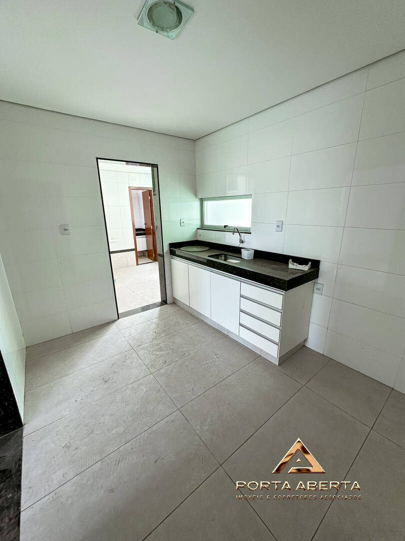 Apartamento à venda com 4 quartos, 198m² - Foto 3