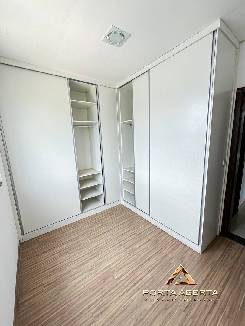 Apartamento à venda com 4 quartos, 198m² - Foto 9