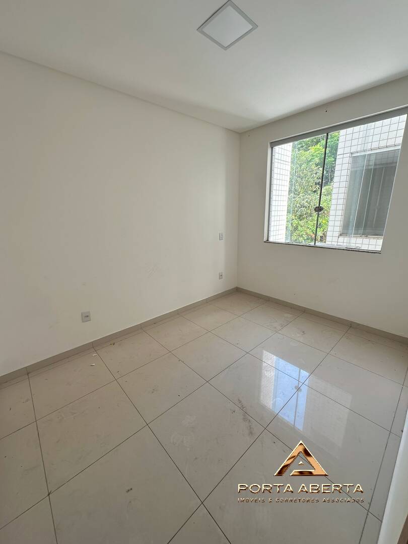 Apartamento à venda com 3 quartos - Foto 5