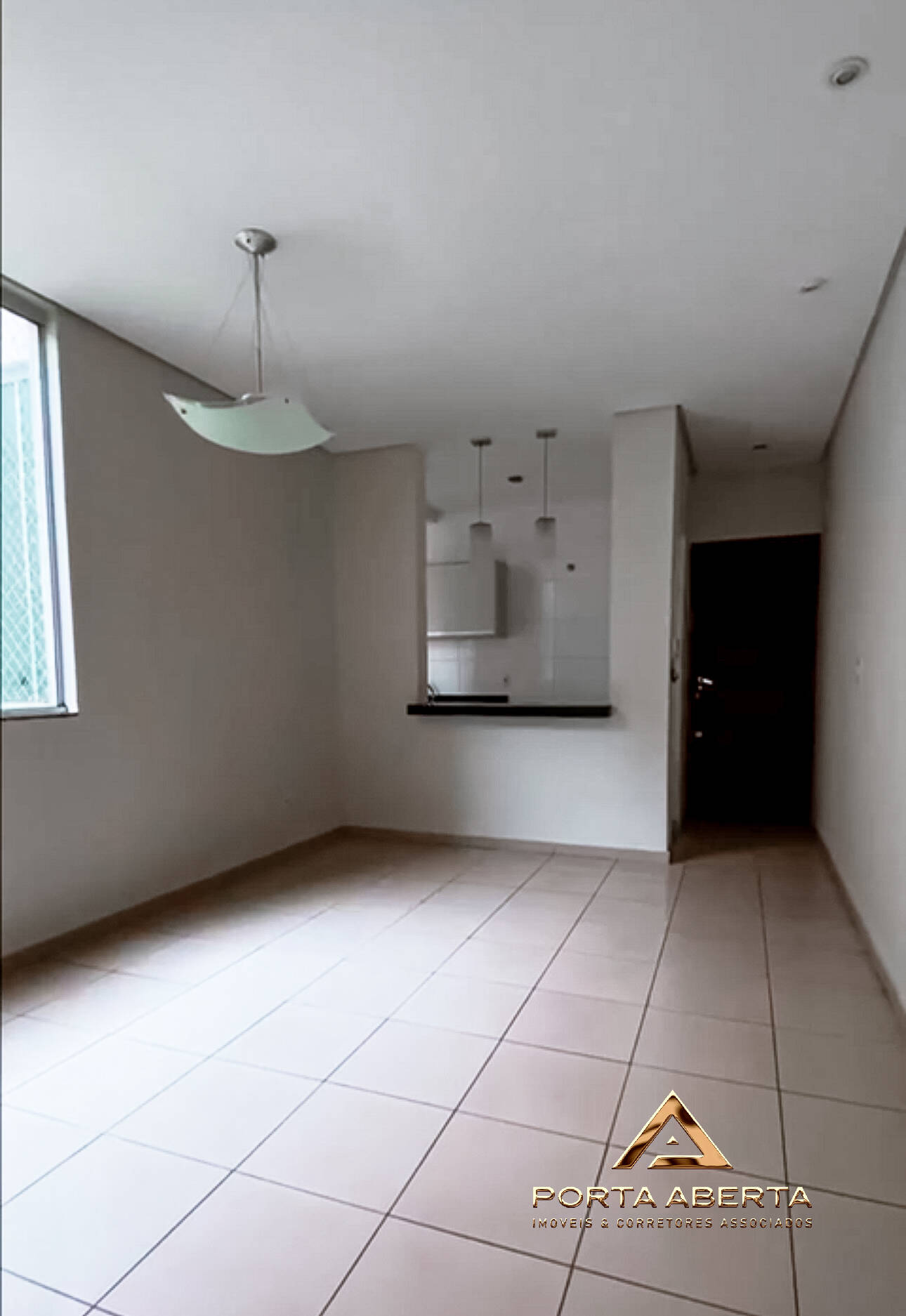 Apartamento à venda com 3 quartos, 86m² - Foto 4