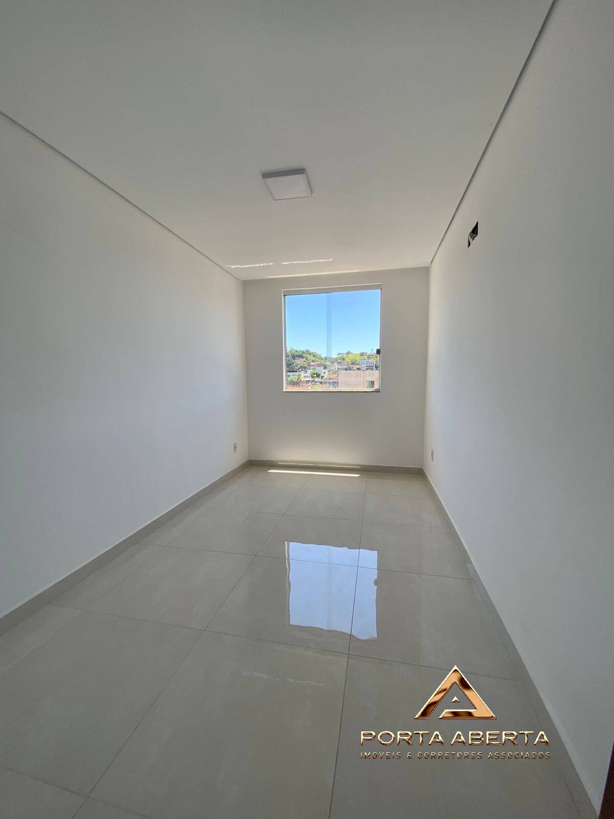 Apartamento à venda com 3 quartos, 102m² - Foto 14