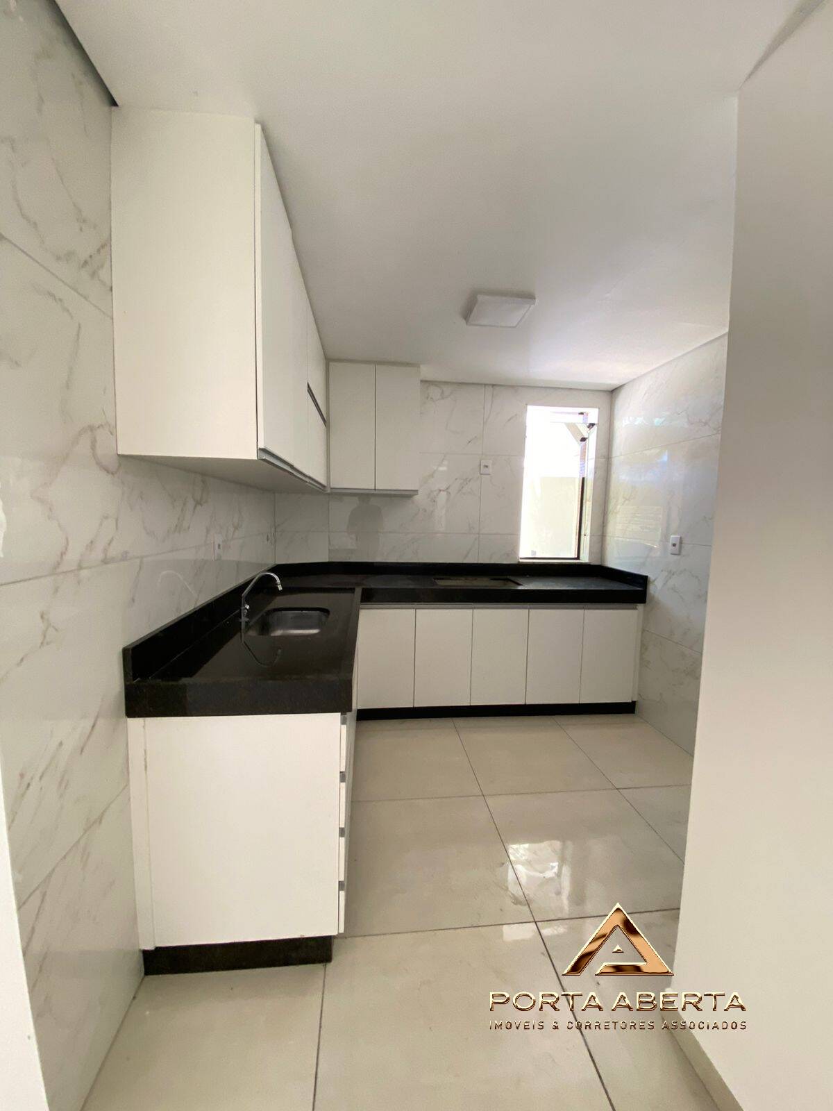 Apartamento à venda com 3 quartos, 87m² - Foto 6