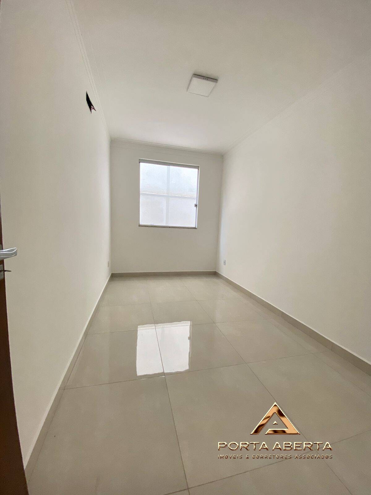 Apartamento à venda com 3 quartos, 87m² - Foto 7