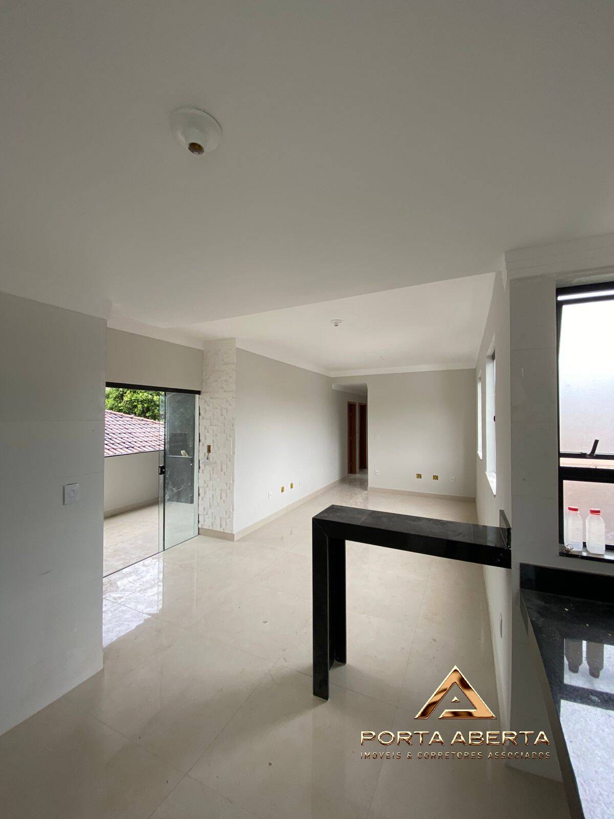 Apartamento à venda com 3 quartos, 108m² - Foto 3