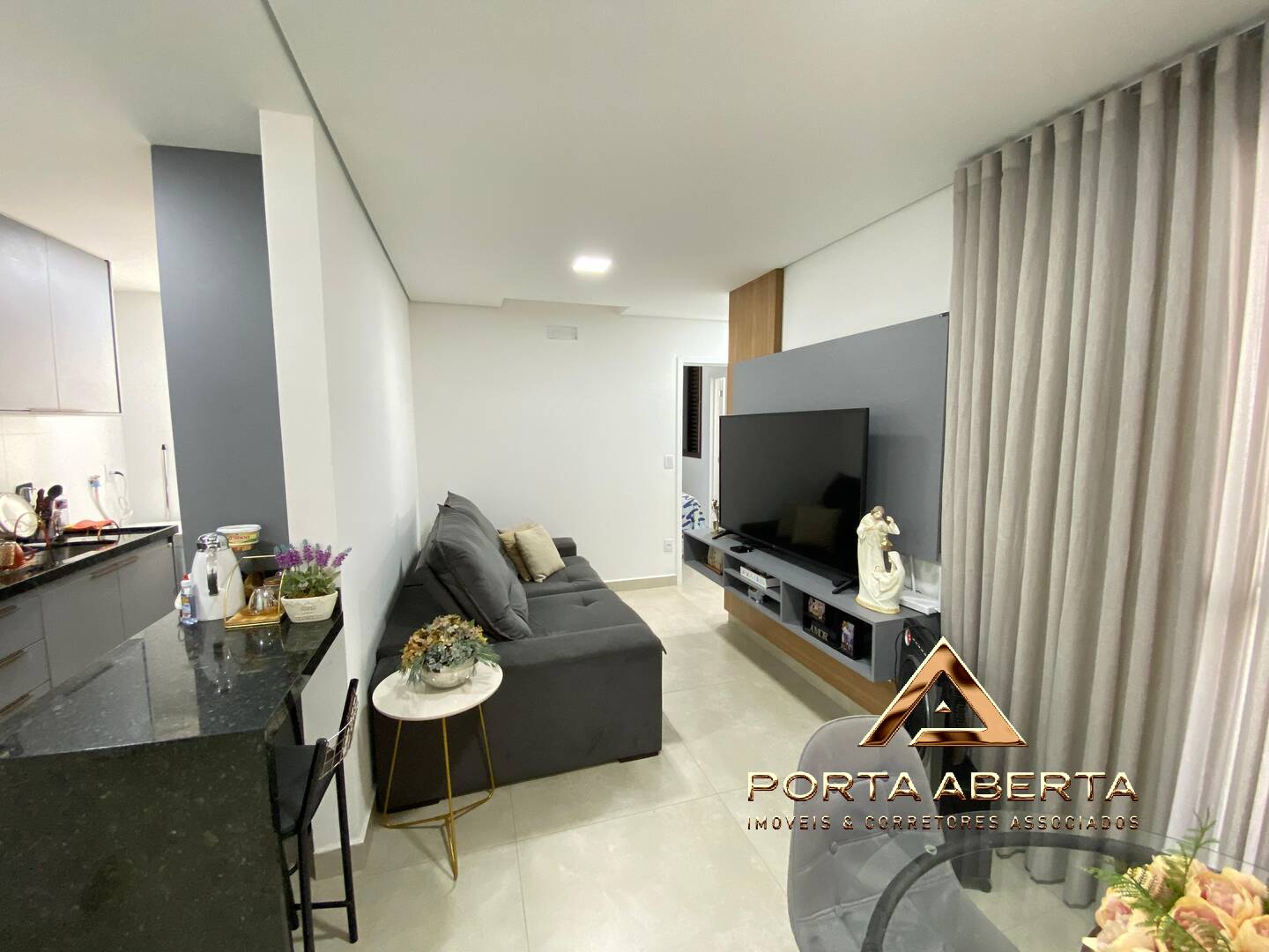 Apartamento à venda com 2 quartos, 56m² - Foto 6