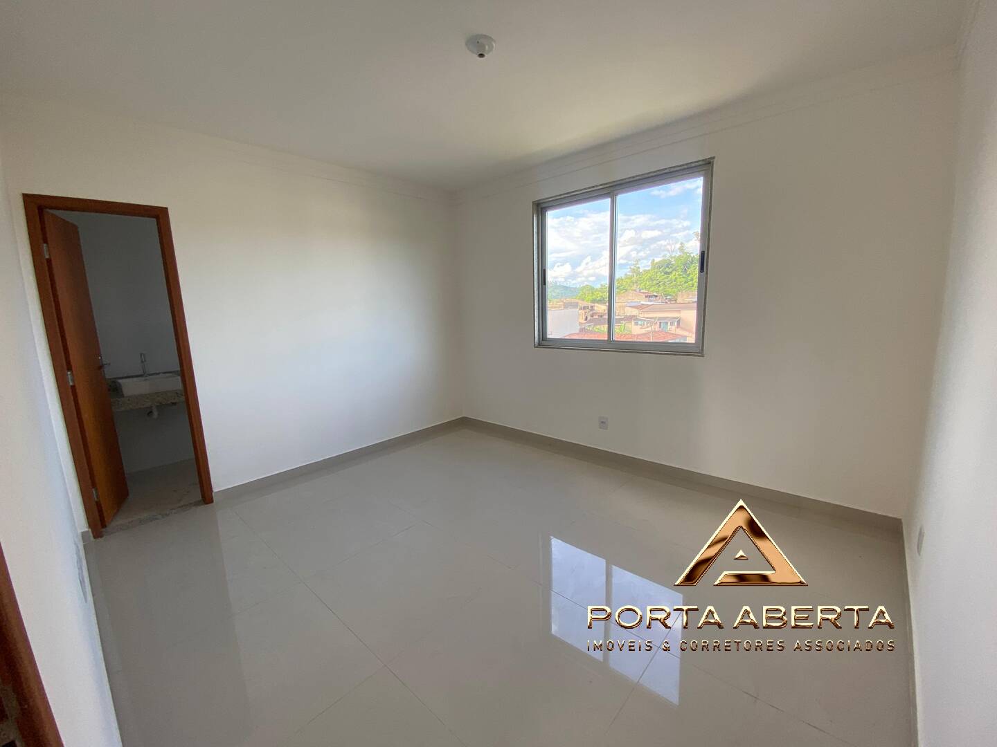 Apartamento à venda com 3 quartos, 82m² - Foto 7