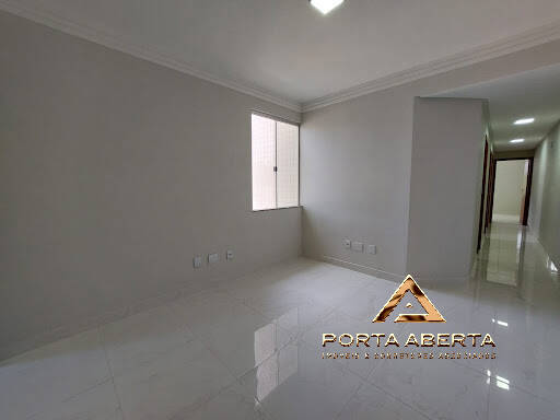 Apartamento à venda com 3 quartos, 94m² - Foto 1