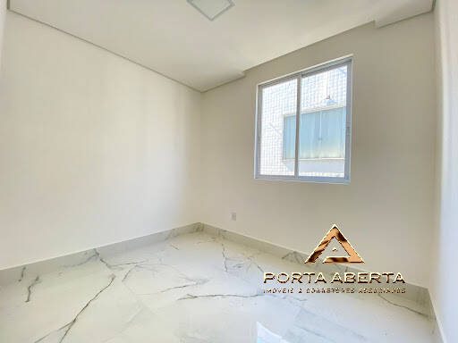 Apartamento à venda com 3 quartos, 100m² - Foto 3