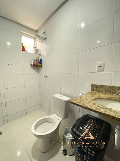 Apartamento à venda com 2 quartos, 67m² - Foto 8