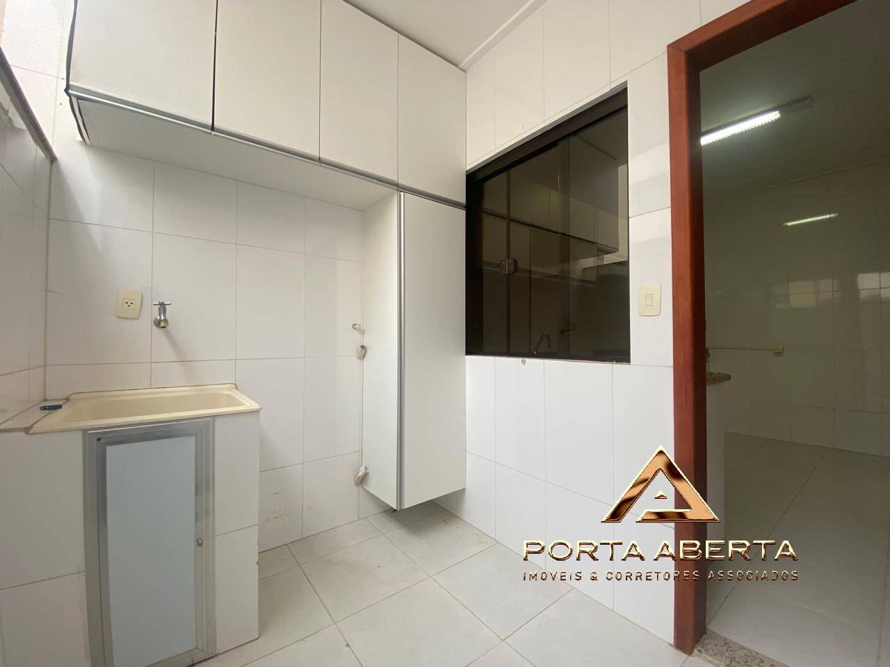 Apartamento à venda com 2 quartos, 80m² - Foto 9