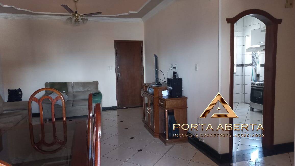 Apartamento à venda com 3 quartos, 96m² - Foto 7