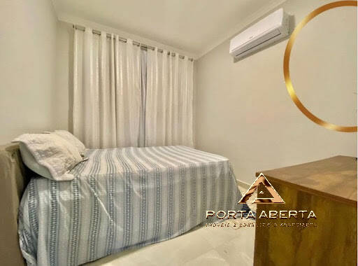 Apartamento à venda com 3 quartos, 145m² - Foto 2