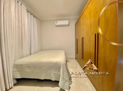 Apartamento à venda com 3 quartos, 145m² - Foto 13