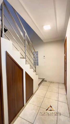 Casa à venda com 2 quartos, 100m² - Foto 7