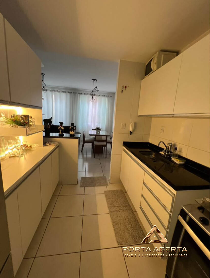 Apartamento à venda com 3 quartos, 82m² - Foto 1