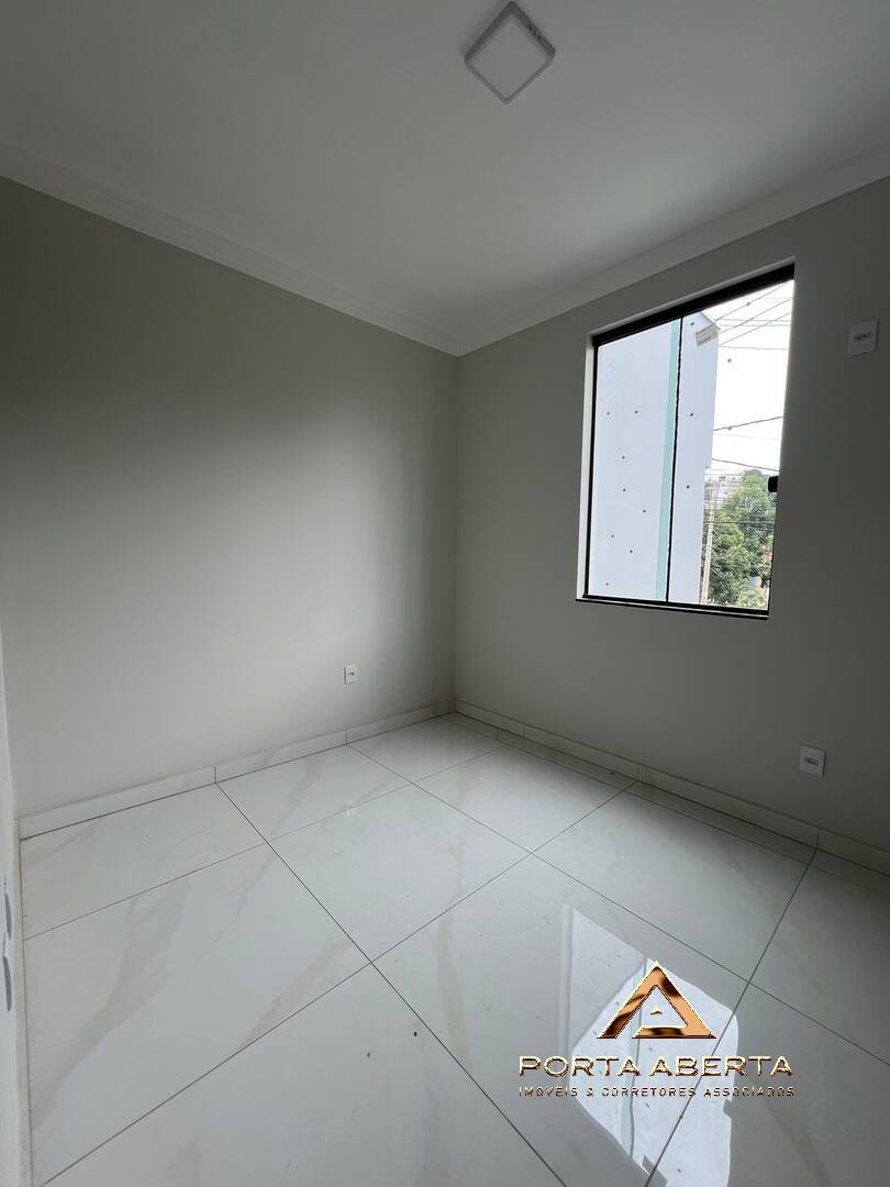 Casa à venda com 3 quartos, 120m² - Foto 13