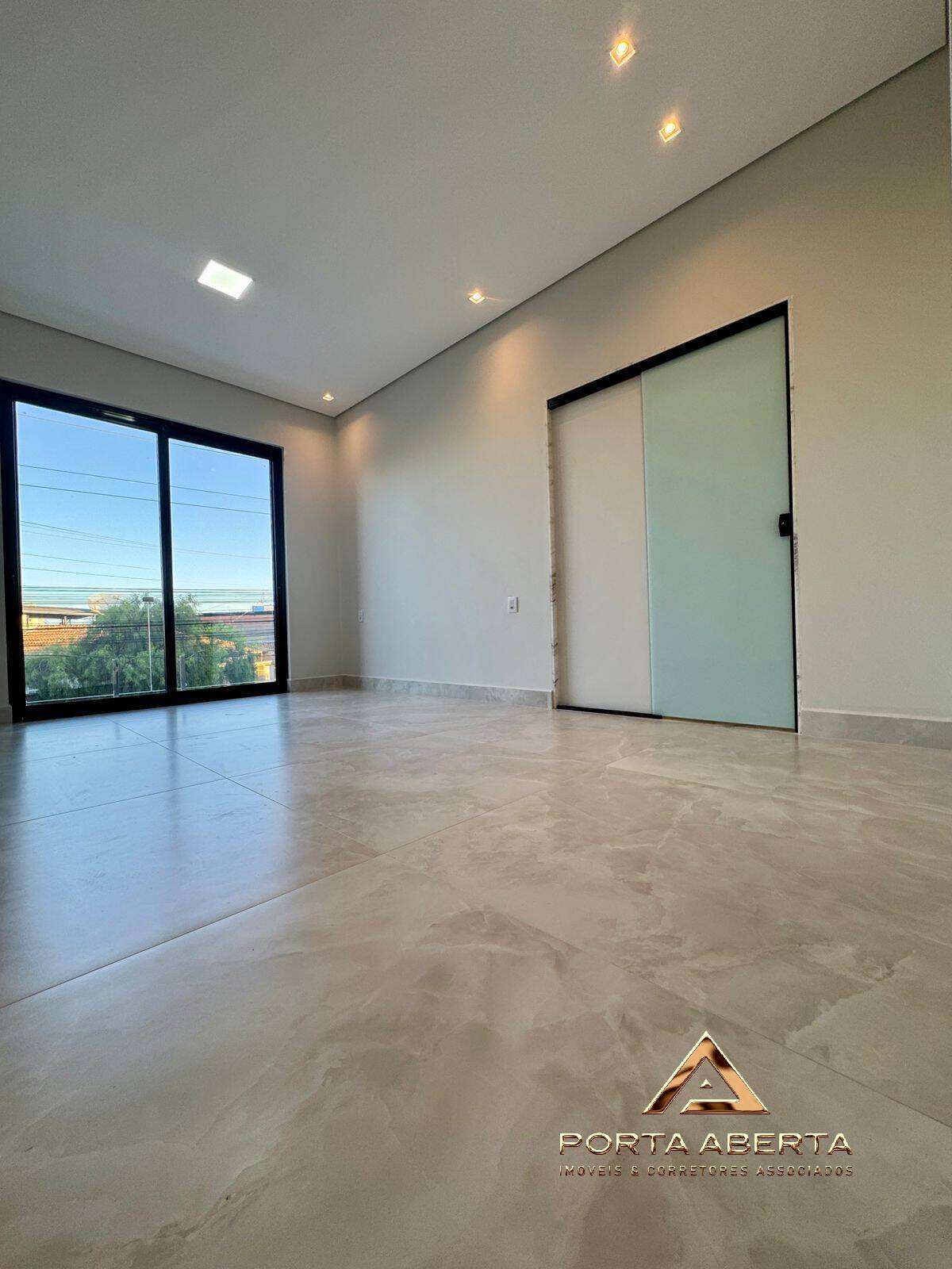 Casa à venda com 3 quartos, 160m² - Foto 13